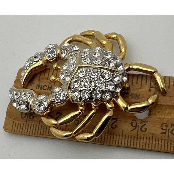 Whimsy 90s Crab Brooch Pin Crystal Rhinestone Gold Tone Shiny Colorful Sparkle - Picture 7 of 10